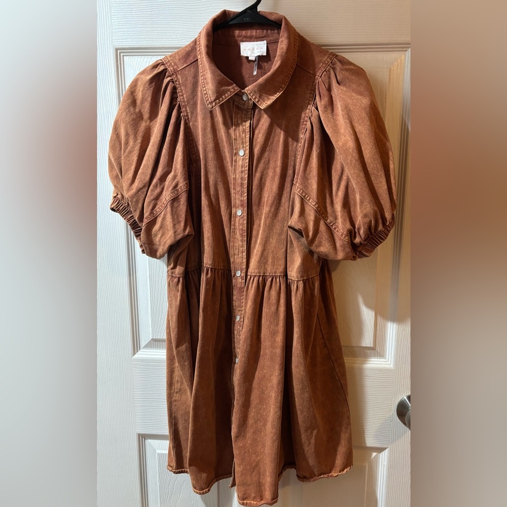 Entro Terracotta Button-Up Dress